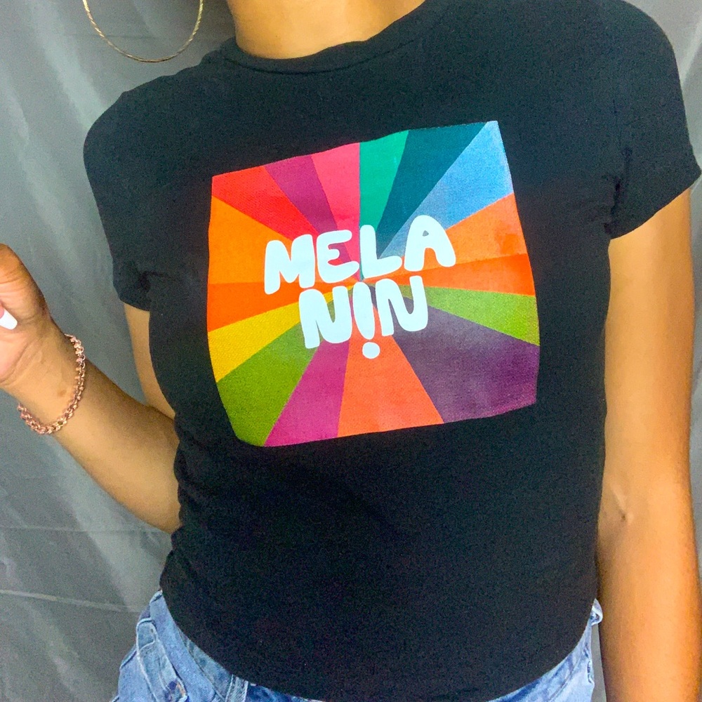 MELANIN CROP TOP